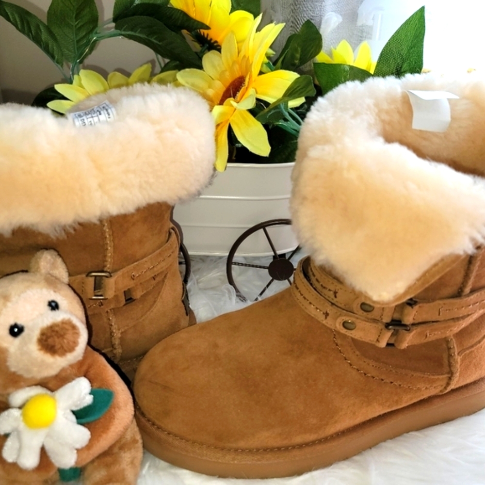 UGG boots - Picture 7 of 8